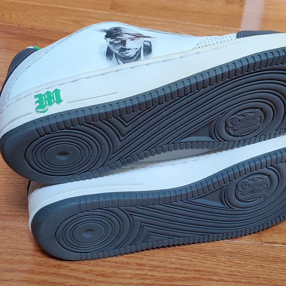 Tupac Makaveli shoes - Picture 5 of 6